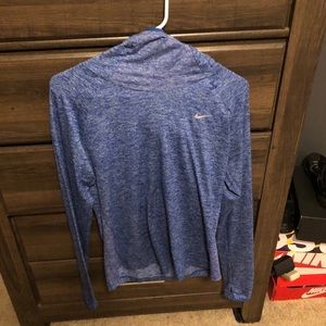 Nike Dryfit pullover